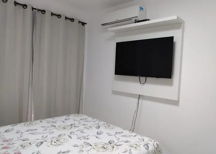 Apartamento para família moderno e prático próximo a belas praias Cabo Frio